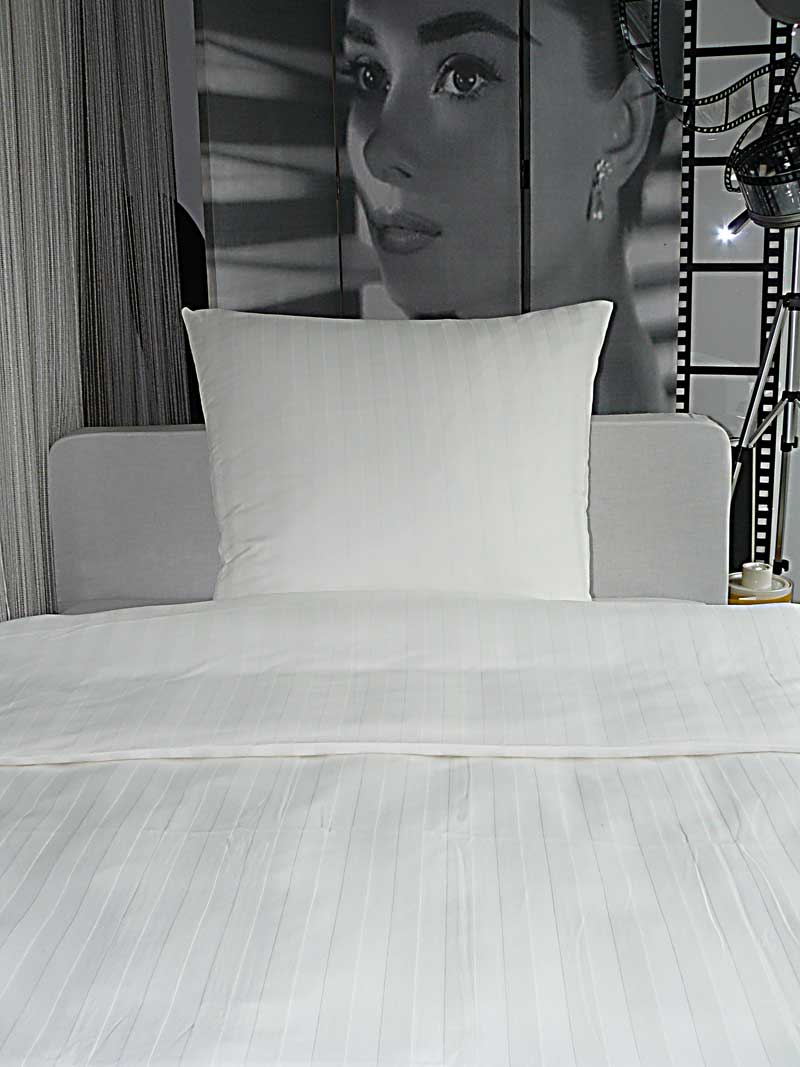 Hotelbettwäsche Bettwäsche Streifen Damast 22mm weiß 135x200 Mischgewe – Premiumshop321